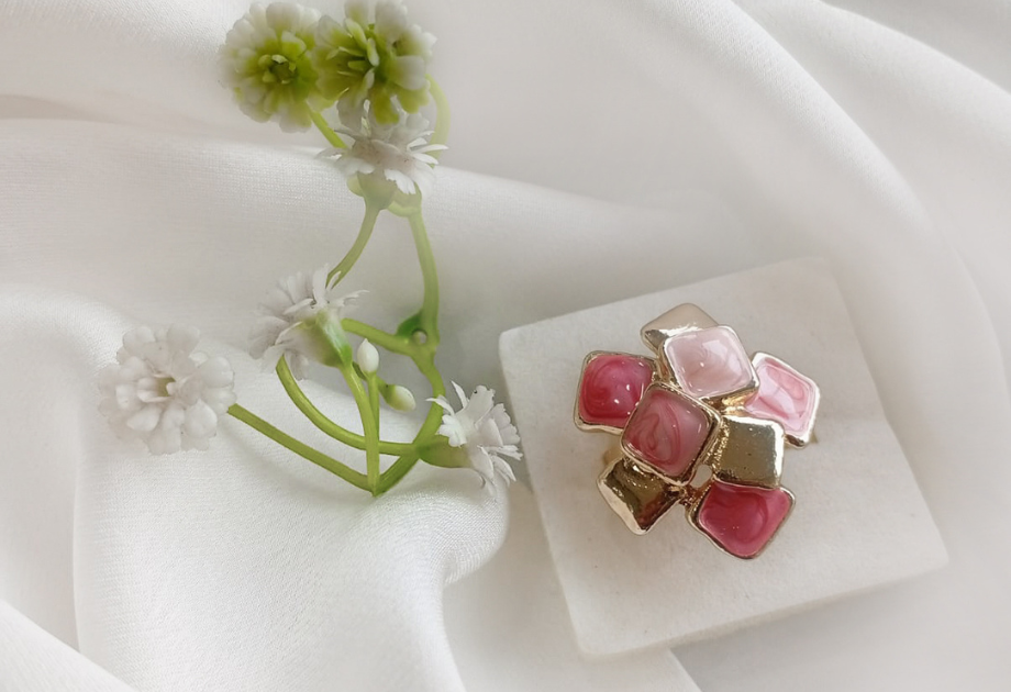 RNG-5513 The Rose Mosaic Statement Ring