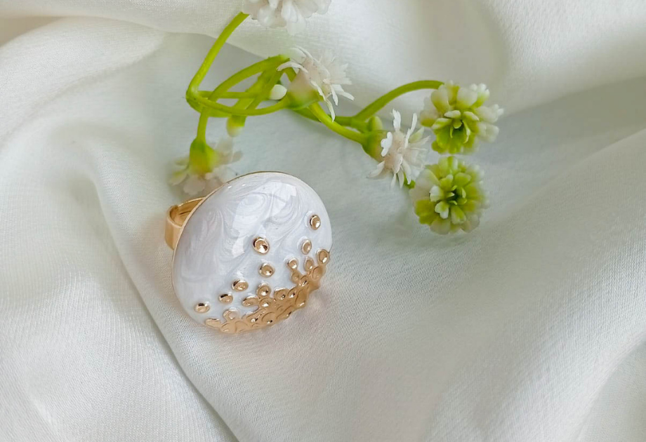 RNG-5507 The Pearl Nebula Dome Ring
