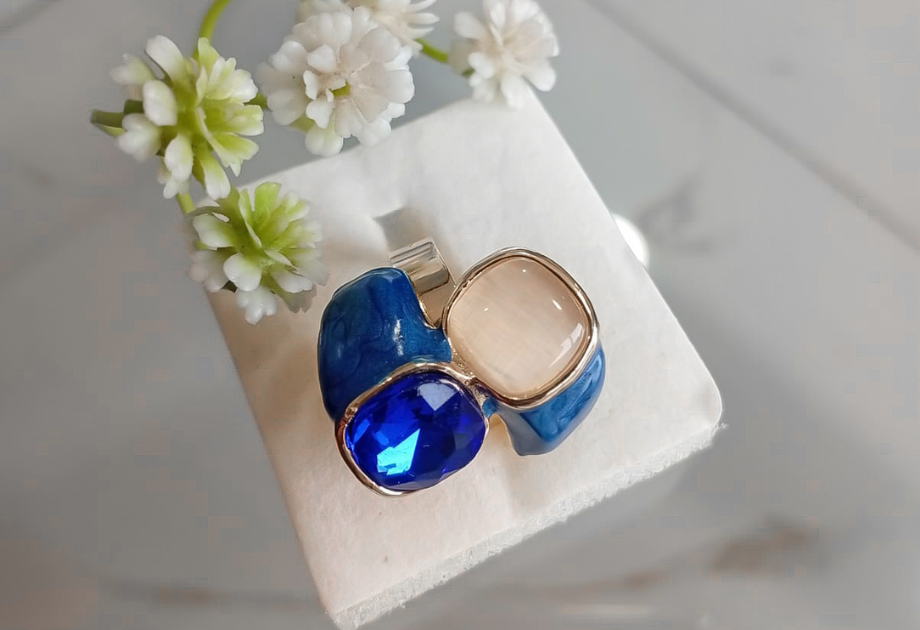 RNG-5509  The Azure Fusion Statement Ring