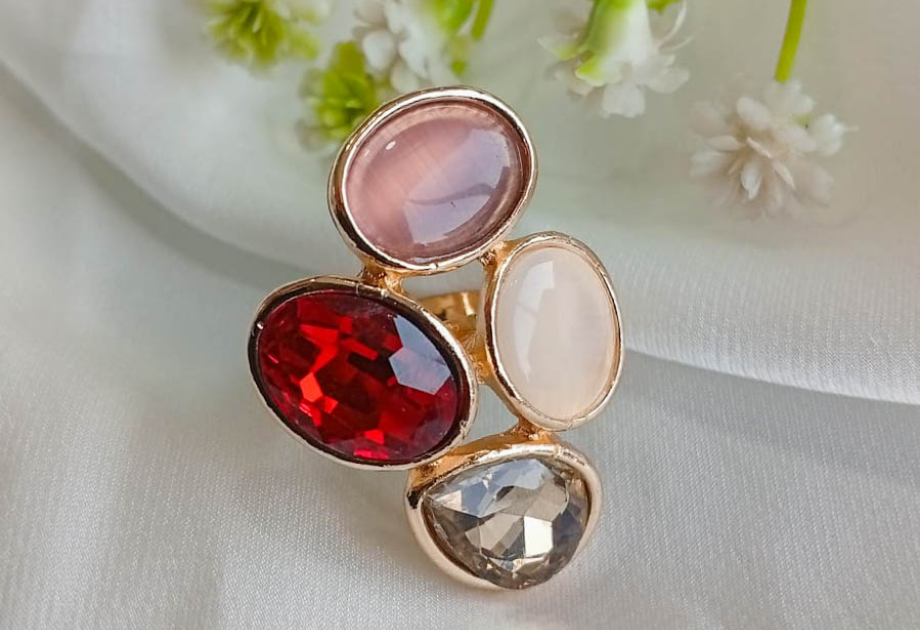 RNG-5520 The Garnet Hearth Mosaic Ring