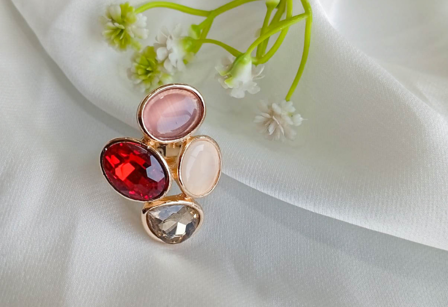 RNG-5520 The Garnet Hearth Mosaic Ring