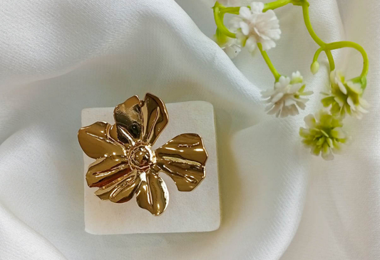 RNG-5538 The Gilded Flora Statement Ring